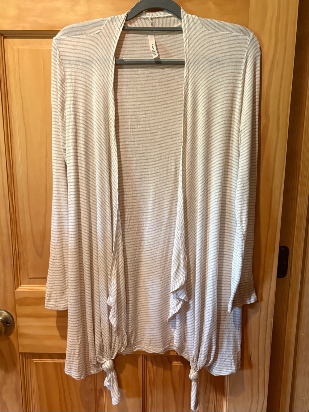 Gilli Striped Open Front Tie Hem Cardigan beige/Ivory women’s M
